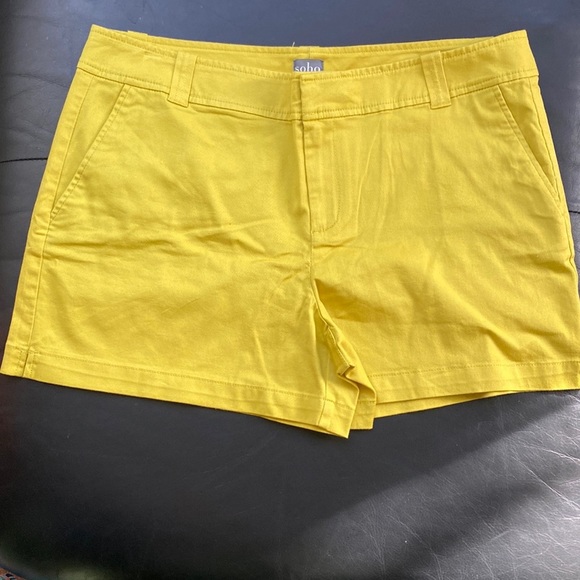 New York & Company Pants - NY&CO SOHO JEAN SHORTS SIZE 12 (not denim)